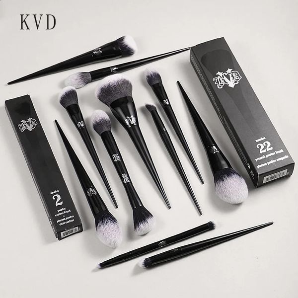 Kat Von D Set Kit Foundation Blush Highlight Concealer Powder Sculpting Eyeshadow KVD Makeup Brush 241118