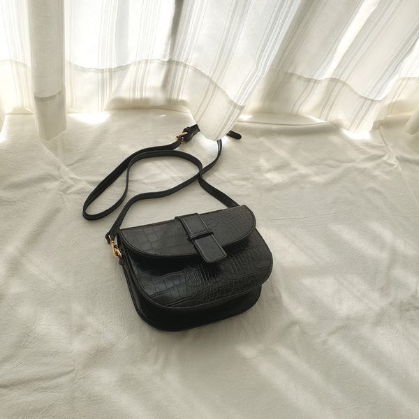 Designer Crossbody Sling Ladies - Fashionable Women's Saddle Bag, Lightweight Single Shoulder Bag for