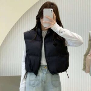 Womens Vests Designer Puffy Jacket hoodies womens Jacket Tanks parka top fashion Sleeveless Woman Jackets Designers Coat Outwears Windbreaker Hooded Vest e97