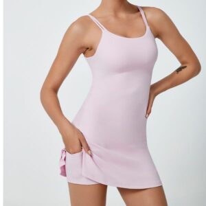 round neck camisole tennis skirt set with twist design back builtin shorts