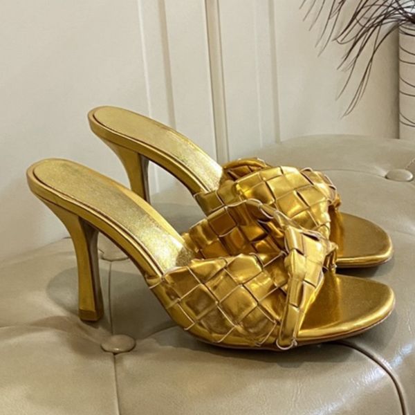 Luxury sandals for women classic famous designer shoes plaid solid color letter high heels pleated summer party shoes daily skirt shoes formal non-slip outing shoes