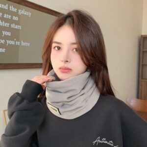 1-685 Thick Warm Shawl Scarf – Dual Purpose Student Accessory