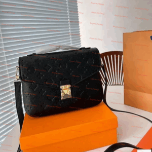 M41465 Eming flower pochette Womens crossbody shoulder Original designer handbag mirror quality New leather chain Sheet music bag underarm Bag wallet