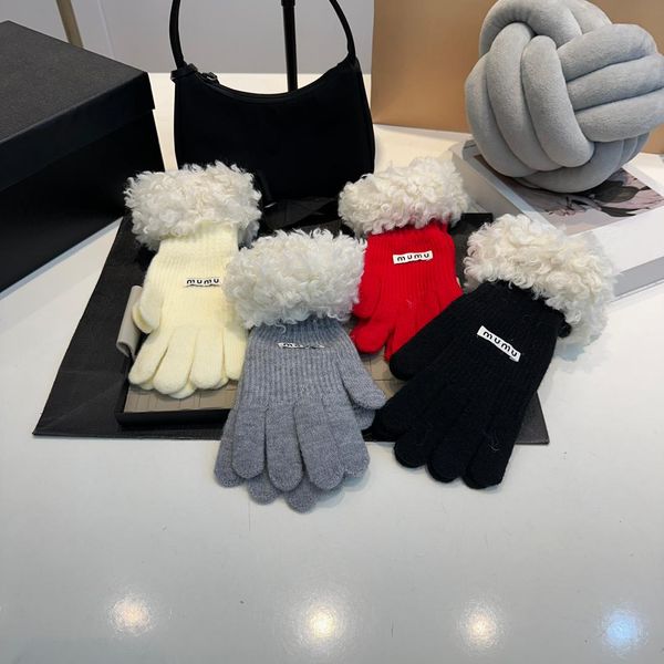 Designer Mens Autumn Gloves Warm Fashoines Luxury Winter Women thickening Knitted glove Five Fingers Cold proof Touch screen Mittens