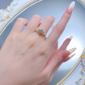 Elegant S925 Sterling Silver Oval Shape Cubic Zirconia Ring with Gold-Plated Detailing, Perfect for Engagements and Special Occasions.