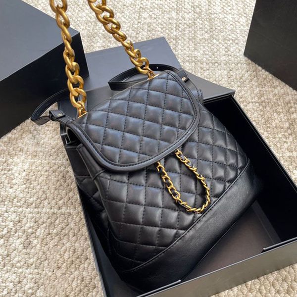 Luxury Designer Bags Backpack school bag Womens Genuine Leather chain bucket back packs Clutch handbag fashion bookbags Shoulder Bag Classic bag 22m