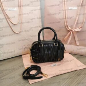 Suede red handbag Designer bags Luxury Bag boston bag bowling bag underarm bag Leather Handbags crossbody designer bags sling bag Shoulder Bag work bag for women