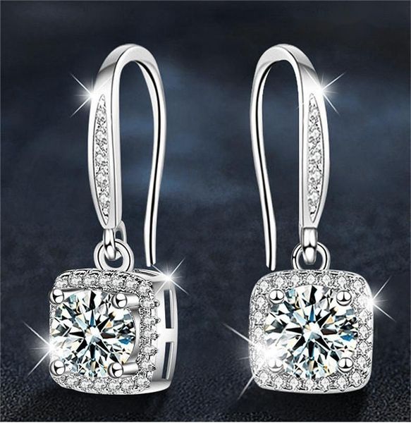 Dainty Diamond-Like Sparkle: Premium Sterling Silver Moissanite Hoop Ear Jewelry