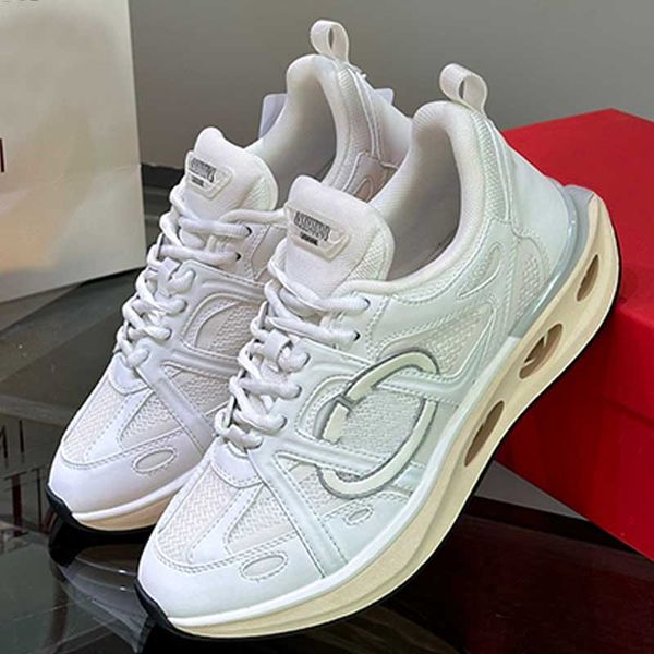VLogo Easyjog Women Designer Sports Shoes Spring Summer Breathable Men Running Shoes Cowhide Upper Ultra Light Rubber Sole Brand Couples Sneakers With original box