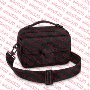 Mens trio outdoor Luxury Designer Bag tote bag chest pack Top quality Shoulder Messenger purse crossbody clutch bag handbag Womens Genuine Leather Bag