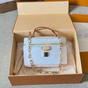 Designer Makeup Crossbody handbag Chain Cosmetic Bags Pouch Hobo Box Bag Women's handle Cases Shoulder totes 20*12*8cm leather Toiletry clucth