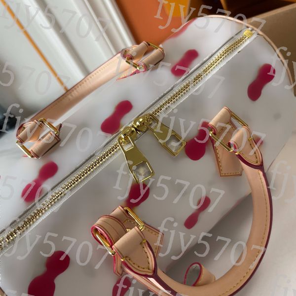 Elegant Top Quality Designer Bag Featuring Cardholder Pocket Storage