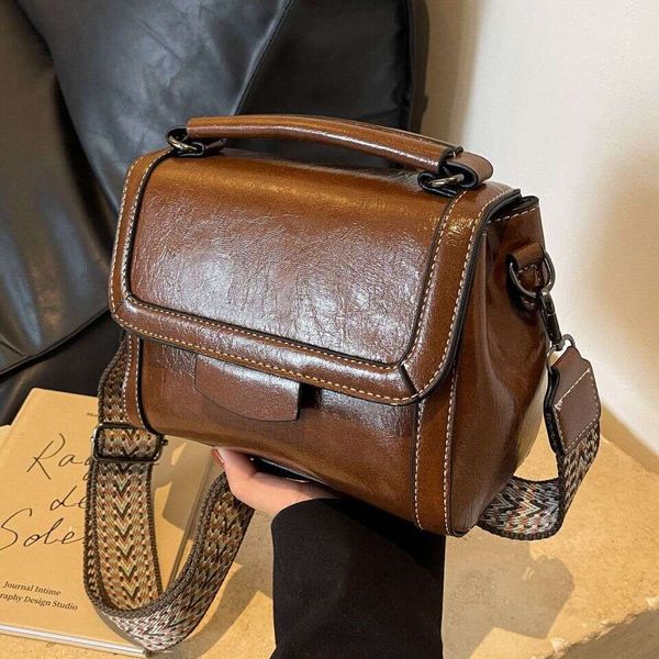 Multi layer crossbody for women's high-end simple commuting handbag 2025 new Korean version fashionable versatile shoulder bag