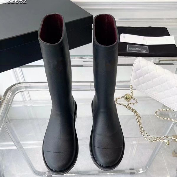 New Fashion Rain Boots Luxury Designer High Heel Shoes Flat Rubber Real Leather Shoes Jelly Outdoor Anti skid Locomotive Warm and Waterproof Letter Solid 36-40