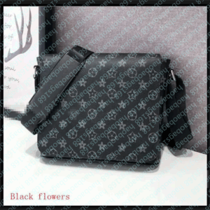 2024 Men shoulder bags designer cross body briefcase luxury man Women messenger bag Pochette Crossbody Bags Classic Handbag Luxury Purse Tote Wallet