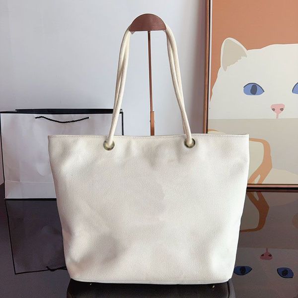 Designer bags Classic Luxury Women Canvas Tote Beach bag travel bag Shoulder bag Handbag Canvas Chain handbag Shopping Bag Large capacit Denim blue bag Fortune Bag 32