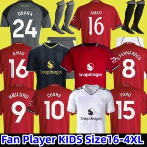 2025 DE LIGT HOJLUND MAINOO MOUNT football shirt Soccer Jersey Pre match Stone Roses MARTINEZ CASEMIRO B. FERNANDES 24 25 26 kit kids tops YORO DORGU Mount