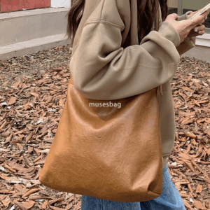 High quality bag for women and men large capacity tote for women fashionable commuting high-quality bucket bag student business crossbody bag