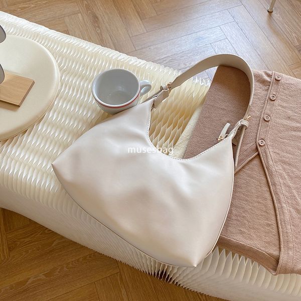 New trendy internet celebrity summer stick bag Korean version niche fashion casual soft PU underarm bag milk tea colored women bag