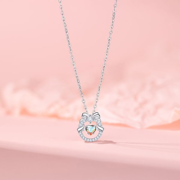 Chic Youthful Floral Motif Ladies' Collar Necklace Sleek Stainless Steel Statement Jewelry