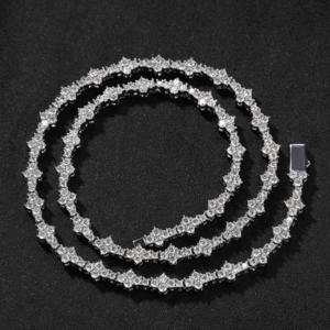 Personalized diamond-studded hip-hop necklace for men. Rap-themed trendy brand with a sophisticated feel. Spring clasp. Aircraft tennis bracelet accessory.