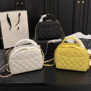 Caviar Makeup Bag Luxury Handbag Stylish Womens Shoulder Bag Leather Grille Gold Hardware Metal Clasp Matelasse Chain Crossbody Bags Mini Dinner Bags Wallte 18cm