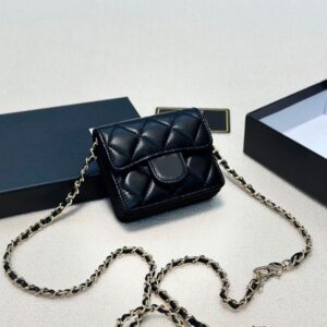 Ladies Designer Mini Waist Bag Card Holder Purse Gold Buckle Hardware Matelasse Chain Lambskin Leather Black Clutch Bags Crossbody Shoulder Coin Wallet 11x10cm