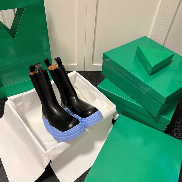 Classic Colored Designer Boots Martin Boot Winter Leather Chelsea Boots Womens Single Shoes Luxury Ankle Motorcycle Knight Boot Rainboots