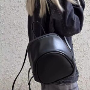 Popular South Korean niche women's large capacity leisure 2025 simple small backpack