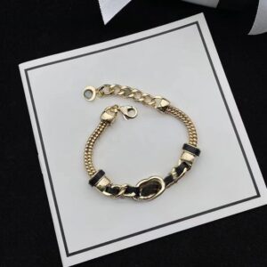 Designer Fashion Designer Gold Stainless Steel Bracelet Women Lock Pendant Bracelet Bangle Brand Letter Leather Bracelet Vintage Design Jewelry