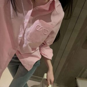 High Quality Womens Designer Shirt Early Spring Summer Shirts Tops New Pocket Embossed Badge Bull Spinning Shirt Jacket Classic Versatile Look Slim Unisex