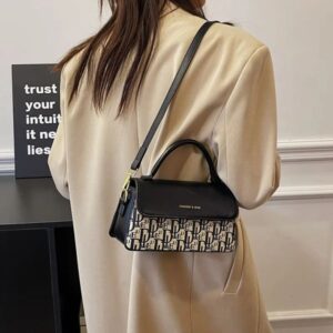 Designer bag Shoulder Bag Luxury Bag Crossbody Purse Designer 2025 Oversized Letters Print Crossbody Shoulder Bag for Women Fashionable Everyday Use