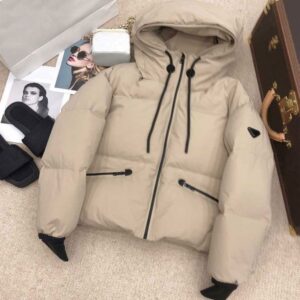 23AW Women Jacket Parkas Down Hooded Coat Fashion Short Jacke Designers Style Casual Outfit Windbreaker Pocket Lady Warm Coats S-L