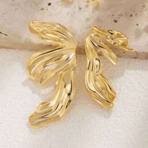 DHCollections Designer Water Grass Stud Earrings for Women Trendy Ladies Daily Accessories 2024 Fashion Jewelry Female Girls Gifts Decoration