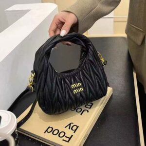 2025 Top Quality Luxury Designer Bag Womens Shoulder bag Half moon bag Handbag messenger fashionable woman crossbody Fashion Bag