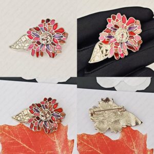 Fashion retro round brooch for women