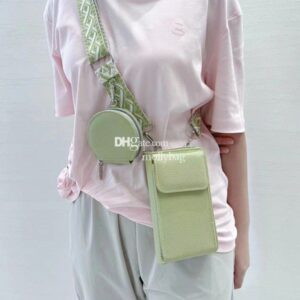 Designer women's high-end and fashionable new Instagram crossbody classic minimalist shoulder bag with small design vintage phone bag minimalist mother and baby bag