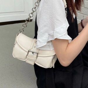 Trendy and fashionable minimalist and atmospheric niche design package mini retro circular chain underarm bag new trendy stick single shoulder