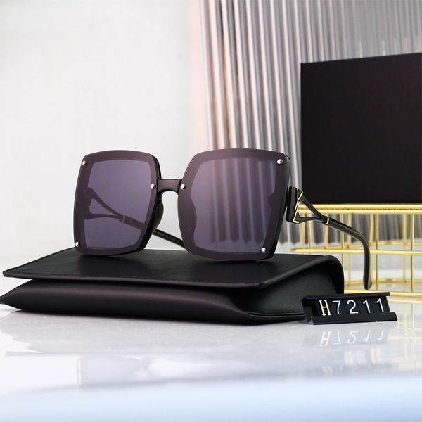 Womens Oversized Sunglasses Designer Sunglasses for Women Full Frame Letter Sunglass Luxury Polarized Eyeglasses Casual Sun glass Travel Goggle Adumbral 5 Colors