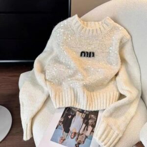 Fine sequined sweater women wear high-waisted short French high-grade sweater in winter 2025. BFG2501205