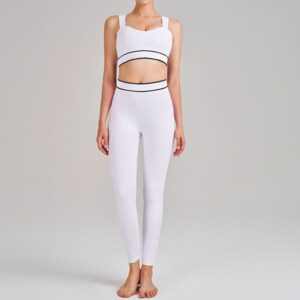 Smooth lines yoga exercise set with natural, elegant and comfortable drape, two-piece set