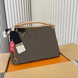 Designer handbag women's tote Leather fashion shopping bag