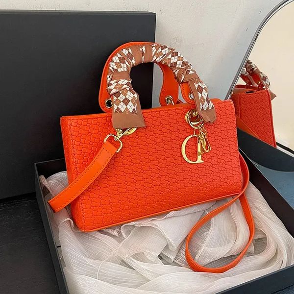 Designer bag Shoulder Bag Luxury Bag Crossbody Purse Designer Shell Bag Women Designer New Fashion Commuter Print Shoulder Crossbody Bag Denim Black luck bag