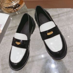 Classic casual shoes for women famous designer shoes leather leather thick soled letter metal fashion shoes solid color patchwork non-slip shoes luxury party shoes