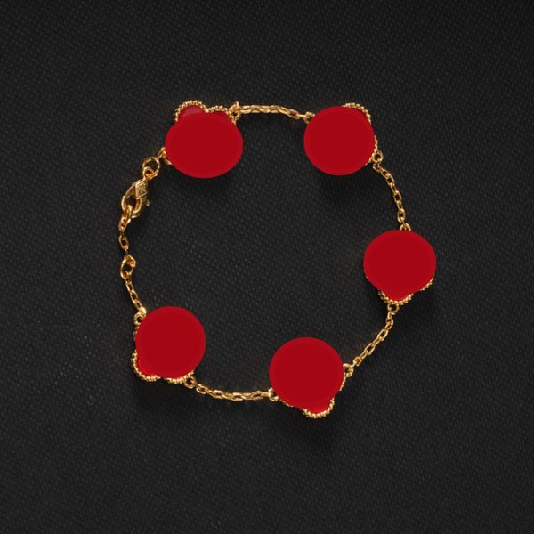 Lucky Clover Bracelets for Women Jewelry 18K Gold Plated Clover Flower Bracelet Designer Women Light Luxury Charm Bracelet Gift F02