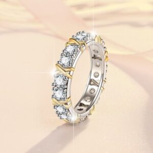 Elegant Moissanite Women's Ring in S925 Sterling Silver, Gold-Plated, Unique Stackable Design, Perfect for Engagements and Special Occasions, Cross-Border Wholesale.