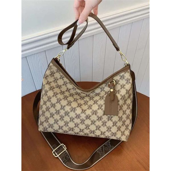 Designer Bag Shoulder Bag Free Luxury Luxury Bag Shipping New Fashion Light High End Texture Printed Letter Tote Single Crossbody For Women