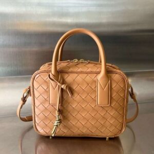 10A Retro Mirror Quality Designer Replication Women Handbag 23.5cm Intrecciato Lanbskin Leather Weaving Shoulder bag Fashion Crossbody Bag