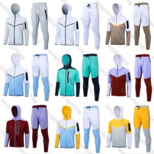 Mens Sportswear Tracksuit Two Piece Set Designer Hoodie and Pants Jogging Suit Tech Fleece Training Outfit Street Style Casual Gymwear Sweat Suit