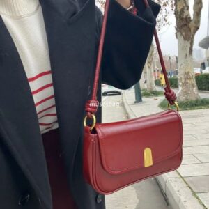 Niche Design Instagram Retro Underarm Bag Women's New Korean Versatile Instagram Shoulder Bag High Quality Texture Handheld Wedding Bag